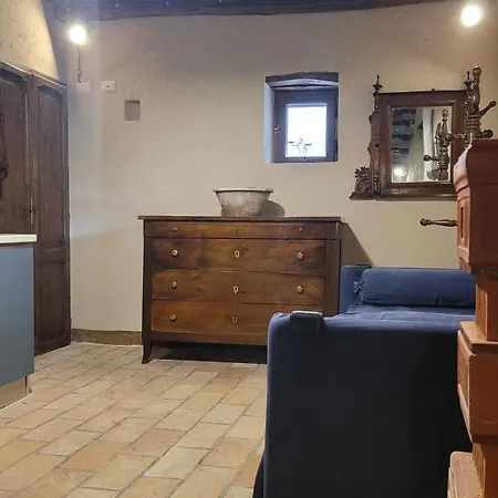 Chalet La Casa Nella Roccia Colline Umbre *