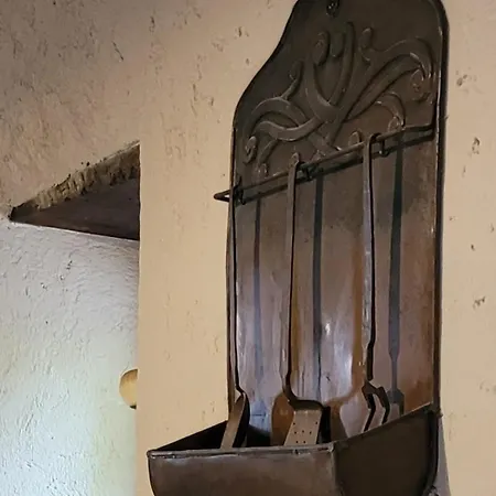 La Casa Nella Roccia Colline Umbre شاليه