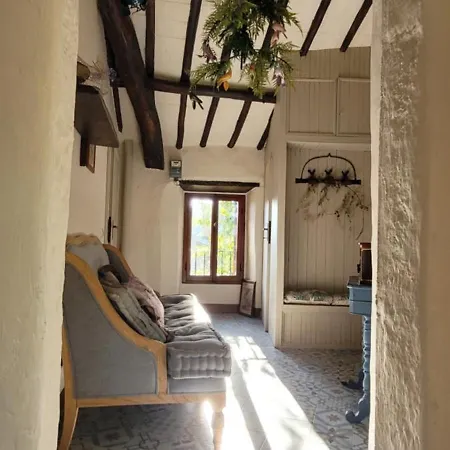 La Casa Nella Roccia Colline Umbre * Cecalocco